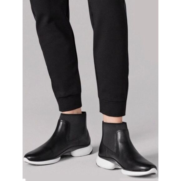 Cole HAAN Zerogrand Women’s 6.5B Waterproof Chelsea Boot Sneaker Shoes - Picture 1 of 9